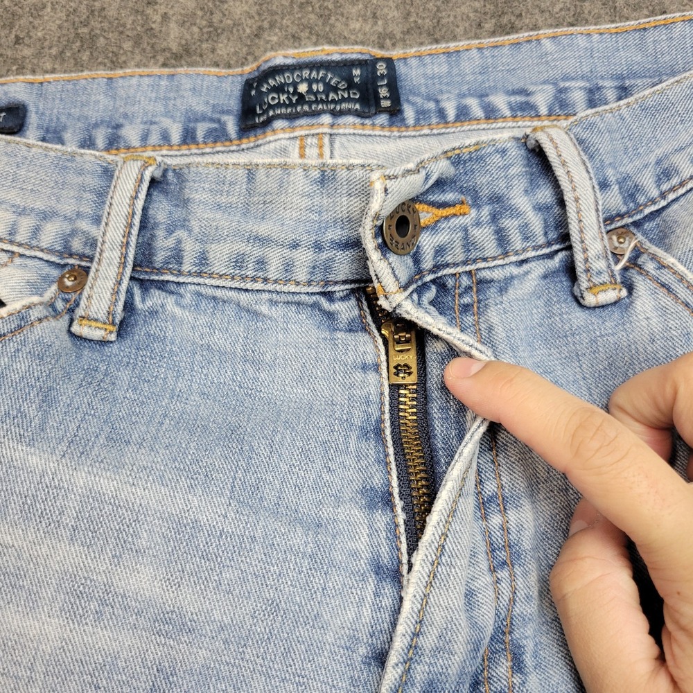 Lucky Brand Jeans Mens 36x30 Blue Denim Y2k Streetwear 221 Original Straight Leg - Picture 7 of 14